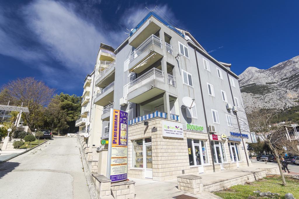 Apartment Jelas Makarska Exterior foto