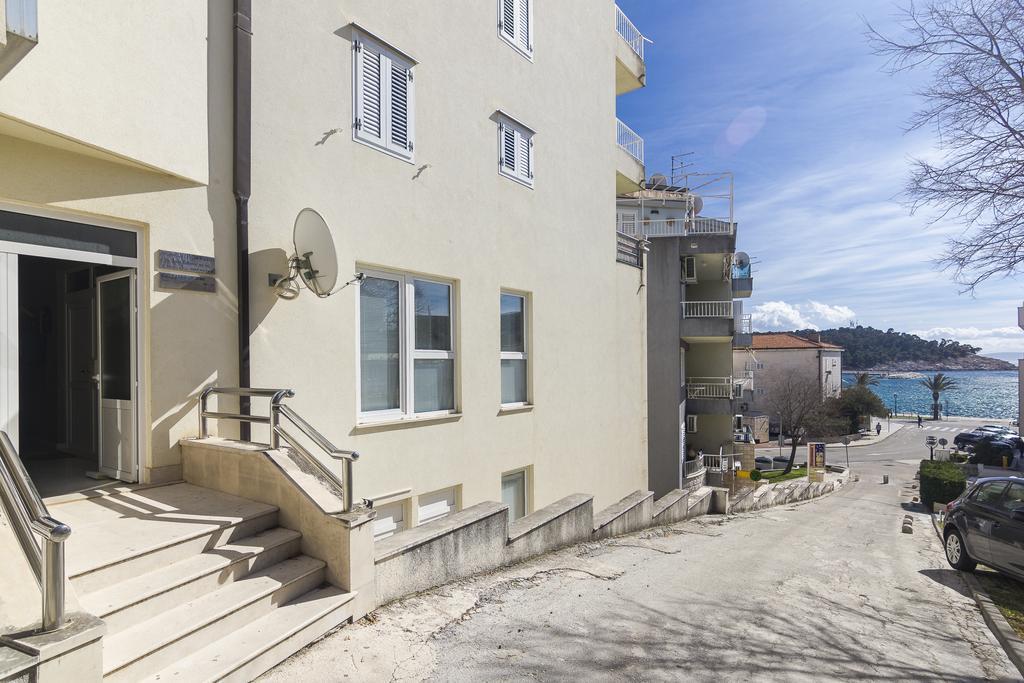 Apartment Jelas Makarska Exterior foto