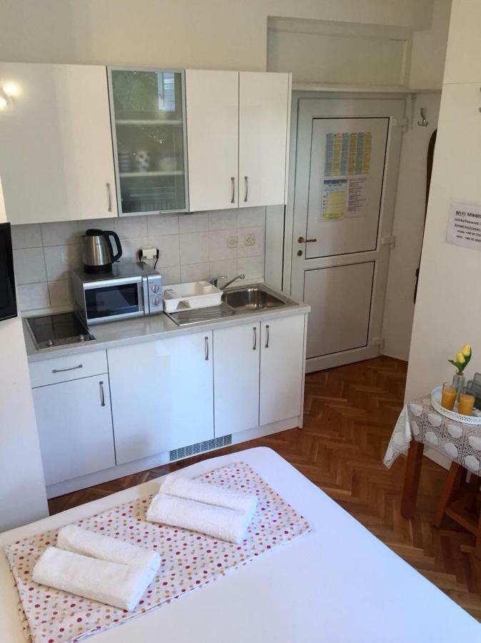 Apartment Jelas Makarska Exterior foto